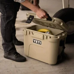 YETI - Roadie 15 Køleboks // Sand